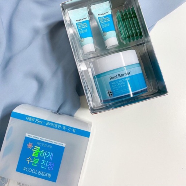 Kem dưỡng cấp nước, phục hôi Real Barrier Aqua Soothing Gel Cream