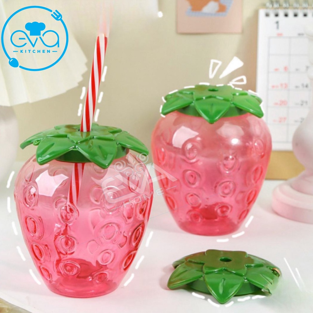 Bình Nhựa Đựng Nước Hình Trái Dâu Tây Kèm Ống Hút 500Ml Cho Bé SP4732