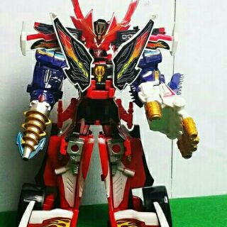 3 mẫu robot siêu nhân hải tặc hot nhất mọi thời đại