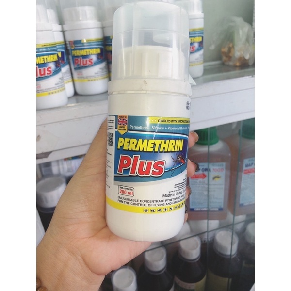 Thuốc diệt côn trùng nhập khẩu Permethrin Plus 200ml ''