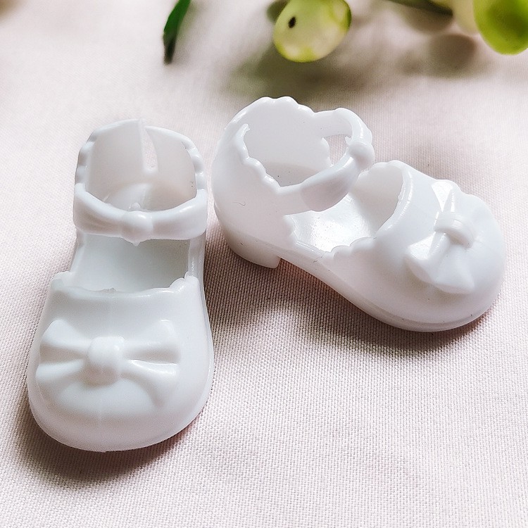 Set 3 Đôi Giày Cao Gót Màu Sắc Xinh Xắn Cho Búp Bê Tỉ Lệ 1 / 6 BJD 28-30 CM