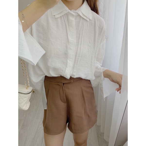 Áo sơ mi lụa mềm form rộng xẻ vạt 952