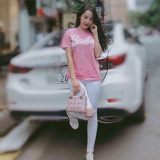 Áo thun cao cấp nữ Barbie hót
