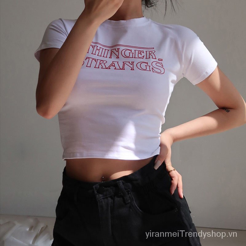 Short-sleeved crop top with personalized lettering for women