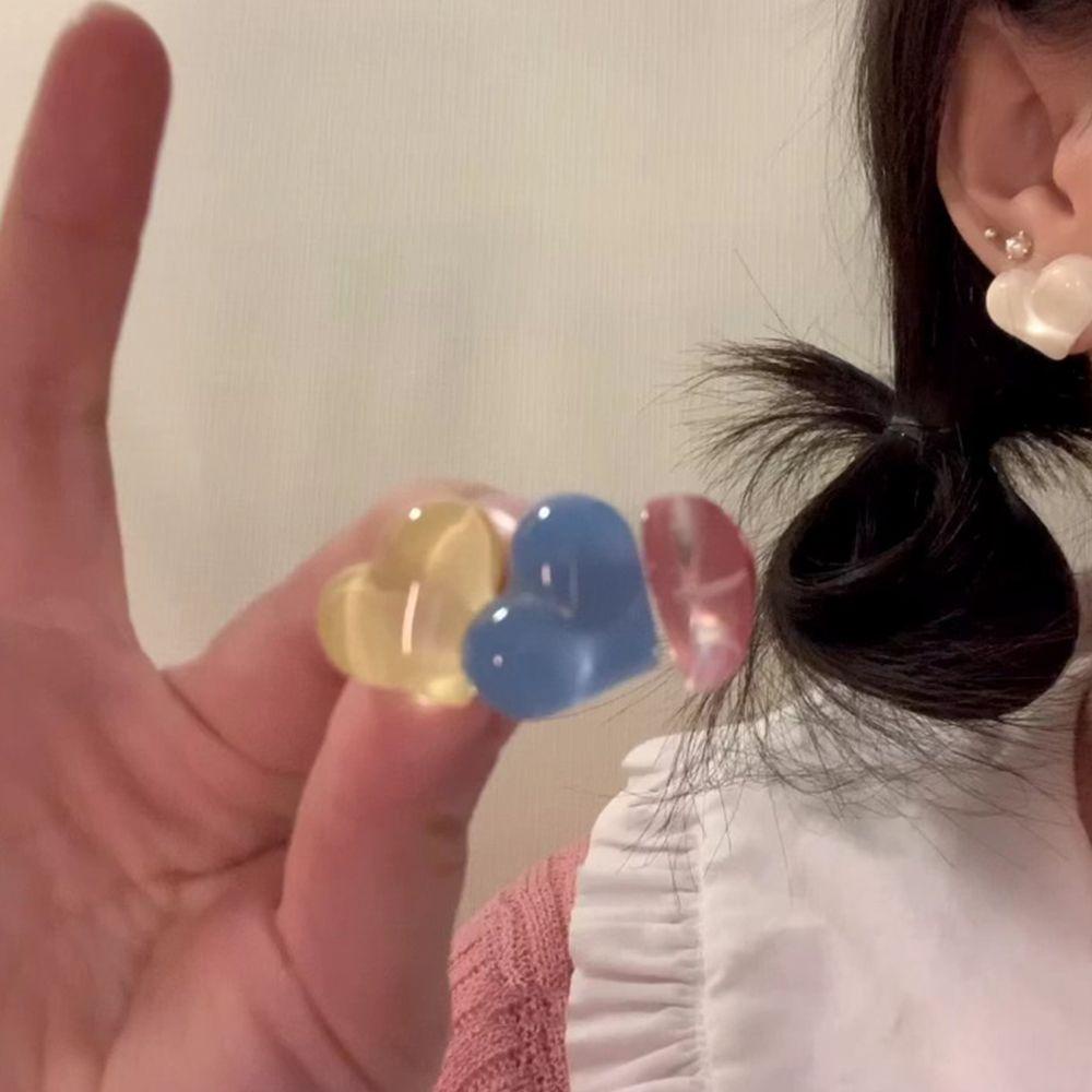 Bông Tai Hình Trái Tim Màu Sắc Đơn Giản Phong Cách Retro Cho Nữ