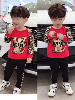 Bộ thể thao LV