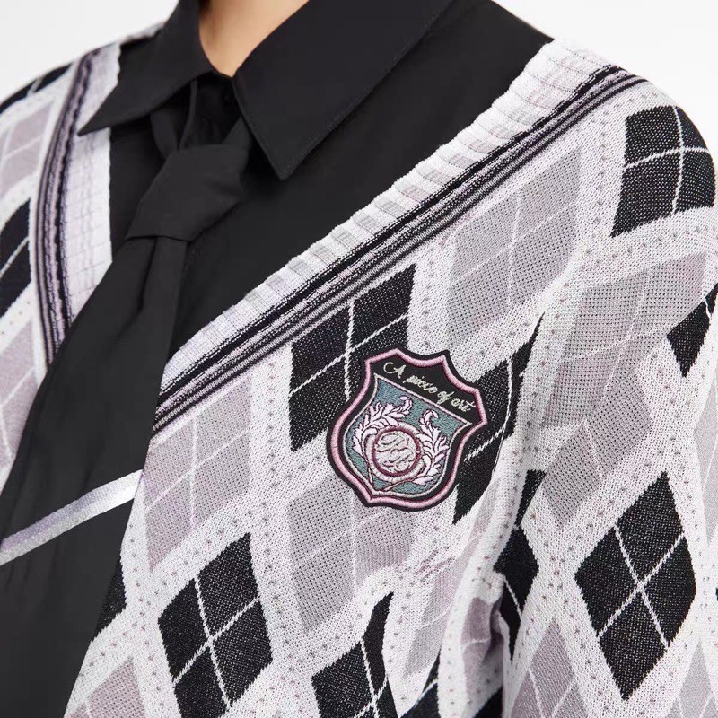 Áo len cadigan Peacebird