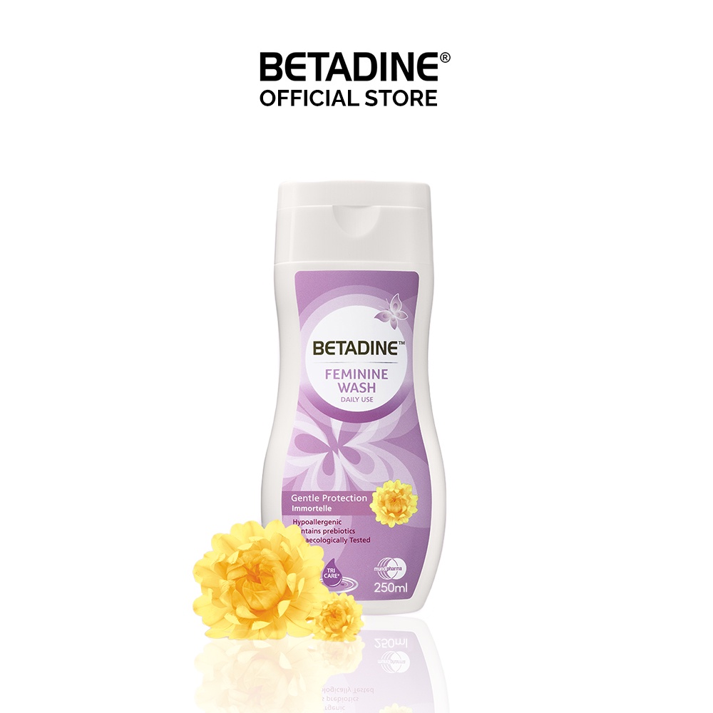 Dung dịch vệ sinh phụ nữ Betadine Feminine Wash Daily Use Gentle Protection Immortelle 250ml