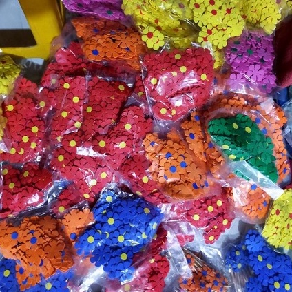 Hoa bé ngoan nỉ 3,5cm, túi đóng gói 50 hoa bé ngoan có gắn quê sẵn