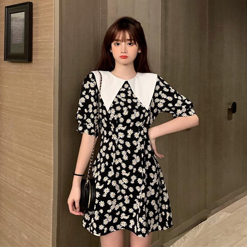 Đầm hoa cúc ngắn tay thời trang mùa hè ngọt ngào cho nữ