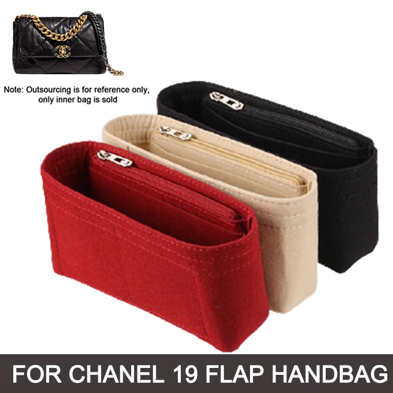 Túi đựng mỹ phẩm xách tay bằng vải nỉ in logo Chanel 19