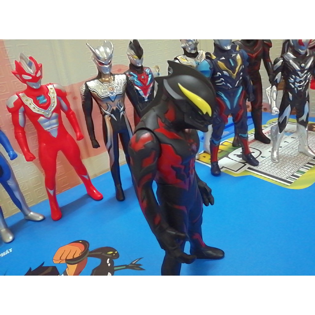 Mô hình Ultraman Belial 23cm Series Phim Ultraman Siêu nhân điện quang [Đồ Chơi 24/7]