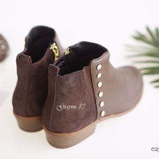 Boot phối đinh tán