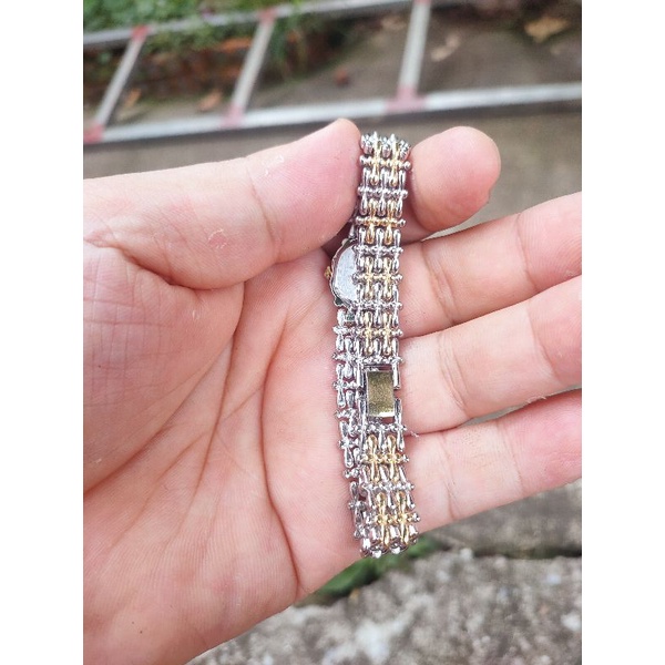 Đồng hồ nữ lắc Seiko, size 16mm, mặt độc đáo, dây đờ mi kết hợp với mặt cực độc, hàng hiếm, độ mới cao 99%