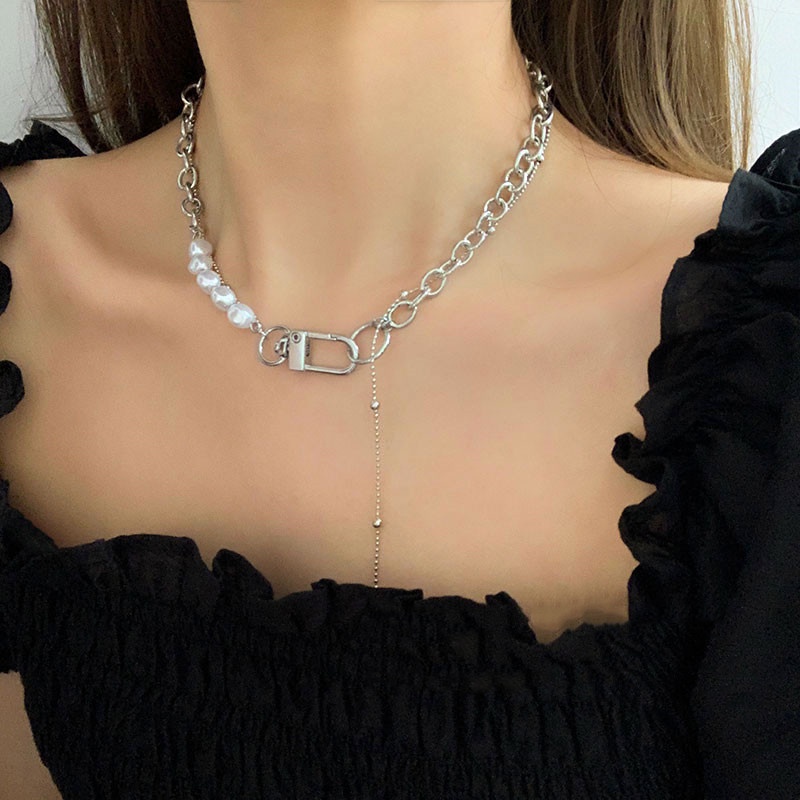 Vòng cổ Nhiều Lớp Mặt Thánh Giá Và Trái Tim Đính Ngọc Trai Phong Cách Baroque 2022 Cho Nữ