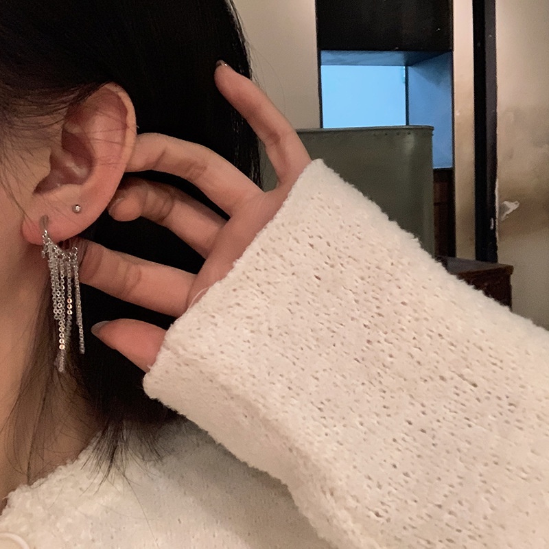 Đôi Khuyên Tai Dài Tua Rua Thời Trang Cho Nữ