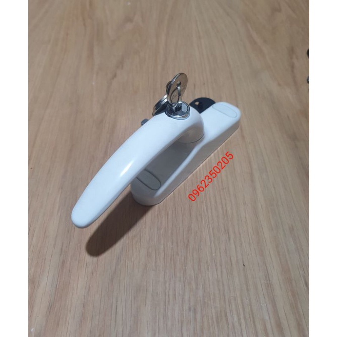 Tay Cài Đa Điểm Có Chìa Cửa Nhôm Xinfa.