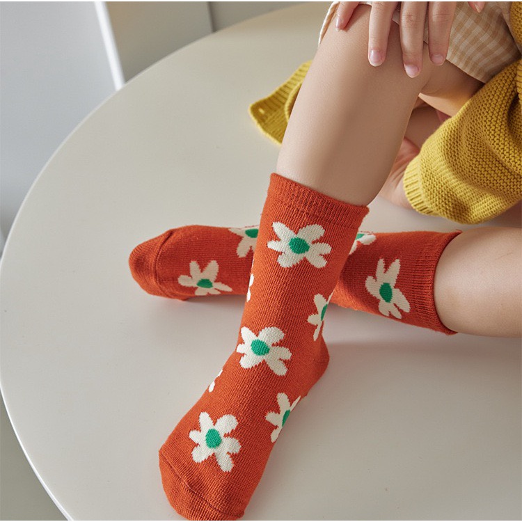 Vỉ 5 đôi tất cao cổ bé gái dễ thương hình Cherry tone đỏ