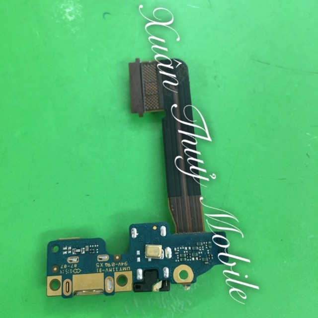 Cáp chân sạc HTC One M9
