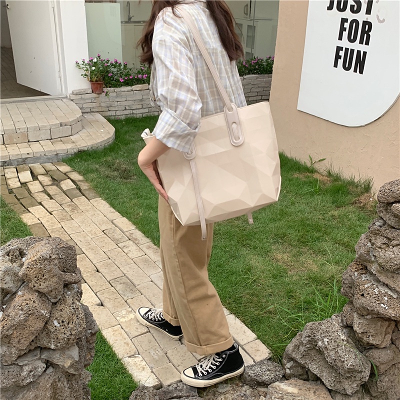 Túi Đeo Vai Họa Tiết Hình Học Độc Đáo Thời Trang Cho Nữ