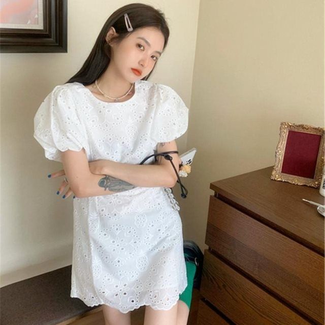 Đầm Ren Tay Phồng Màu Trắng Thời Trang Mùa Hè Hàn Quốc Mới 2022