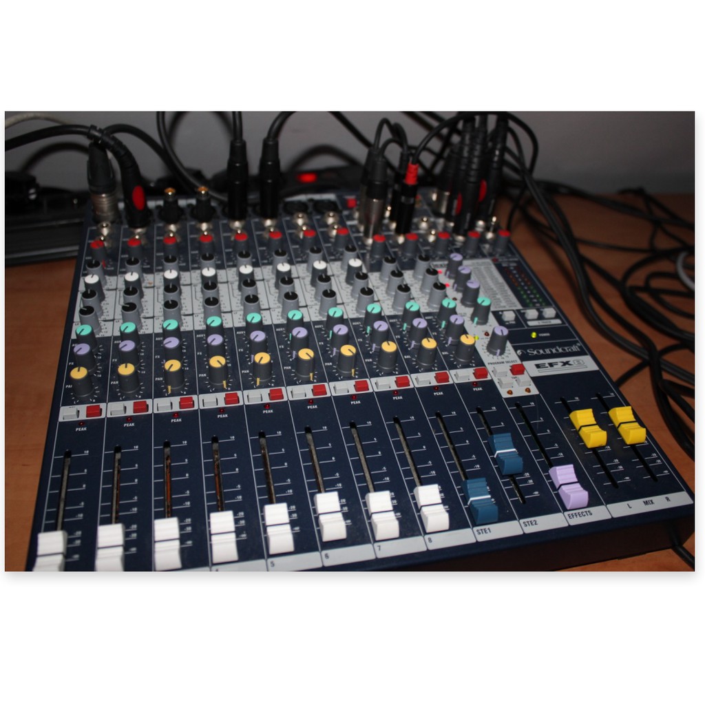 BÀN MIXER SOUNDCRAFT EFX8 chuyên âm thanh sân khấu