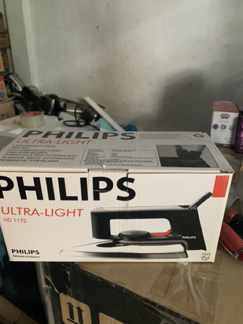 Bàn ủi khô Philips HD1172