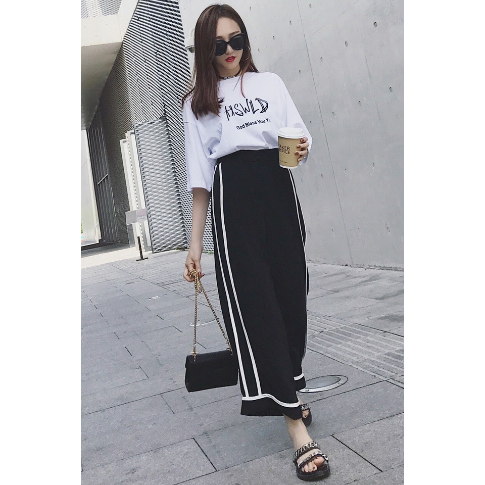 FREESHIP ĐƠN 99K_ Set Áo Thun + Quần Ống Rộng Kẻ Sọc Đơn Giản Cho Phái Nữ | BigBuy360 - bigbuy360.vn