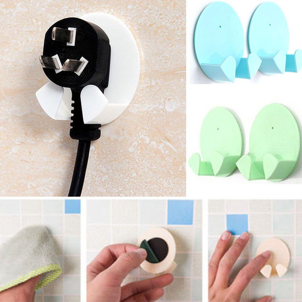 2 Móc Treo Đồ Dán Tường Đa Năng Màu Sắc Ngẫu Nhiên