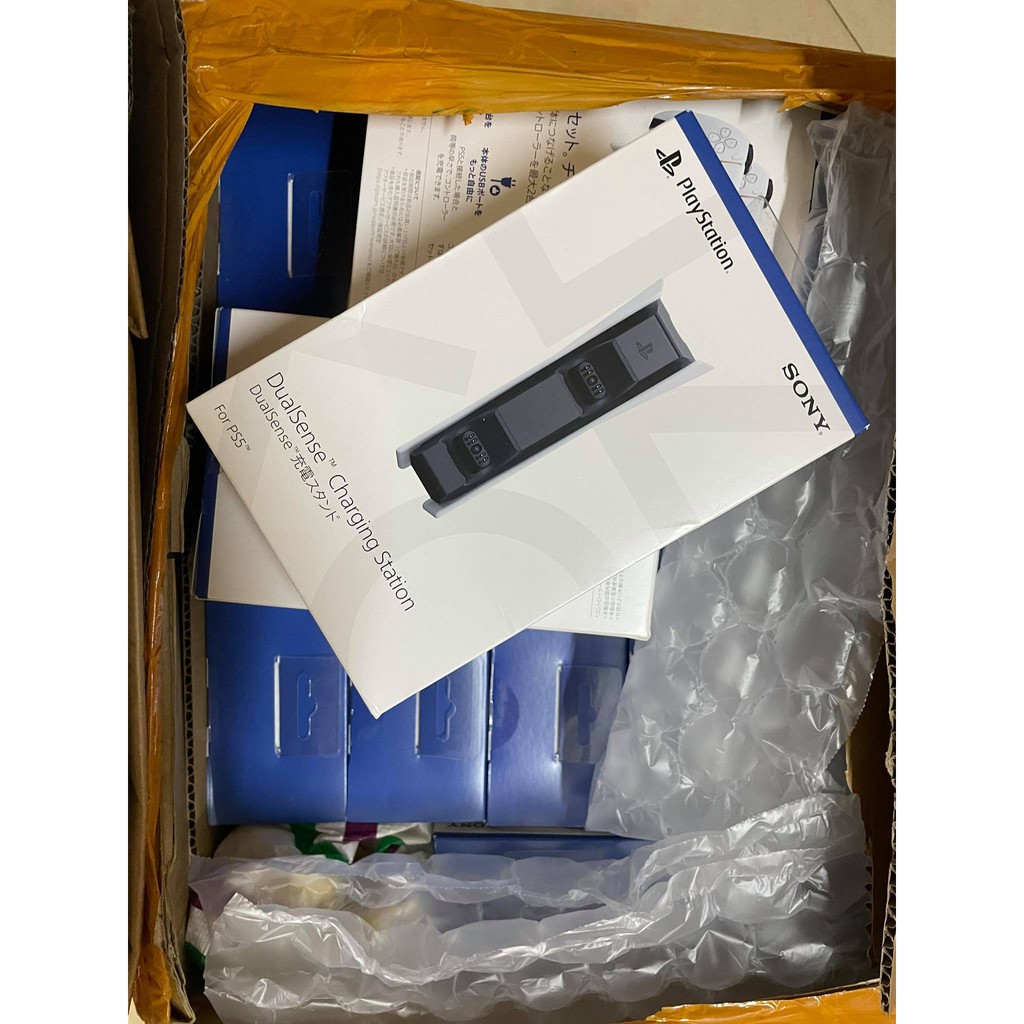 Đế sạc tay cầm PS5 DualSense - PlayStation 5, Dock sạc nhanh cho tay cầm PS5 chính hãng Sony