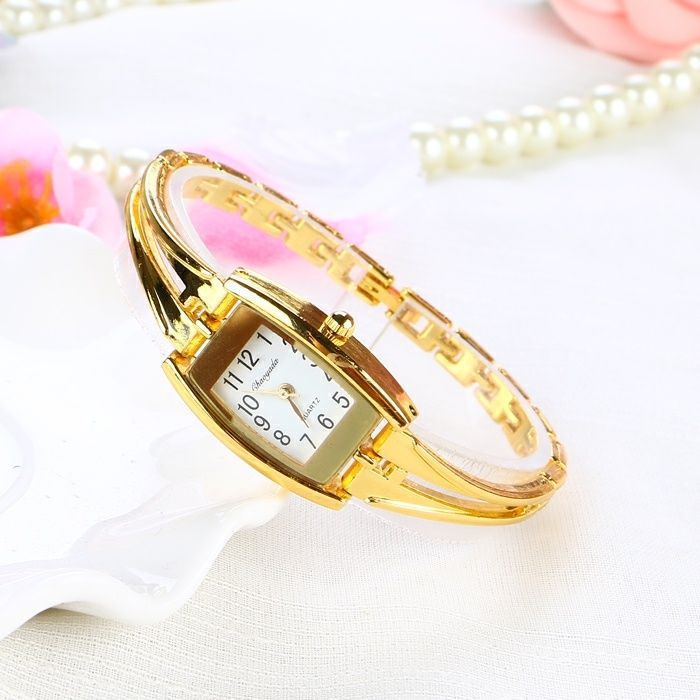 Đồng Hồ Đeo Tay Xi Mạ Vàng Sang Trọng Cho Nữ