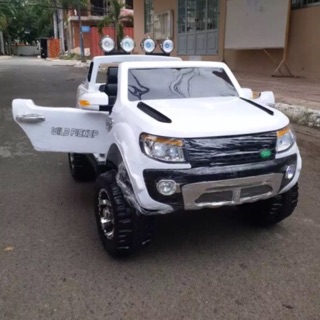 Ô tô điện ranger yw-9988. ibox shop để chọn màu nhé 😘.