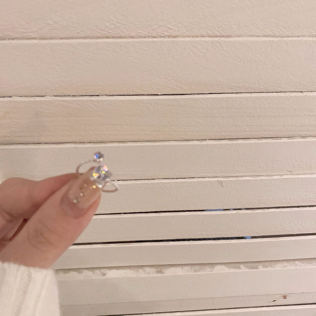Nhẫn hở đính đá zircon có thể điều chỉnh kích cỡ thời trang
