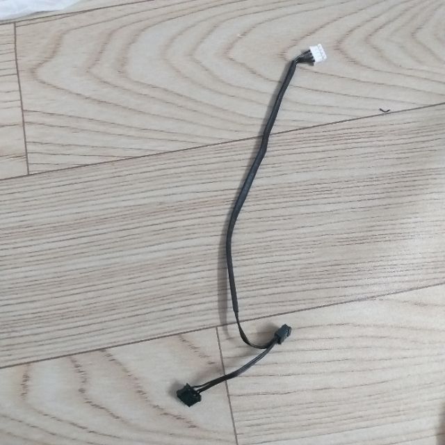 Dây nối 2 quạt gigabyte rx470 rx570 rx580