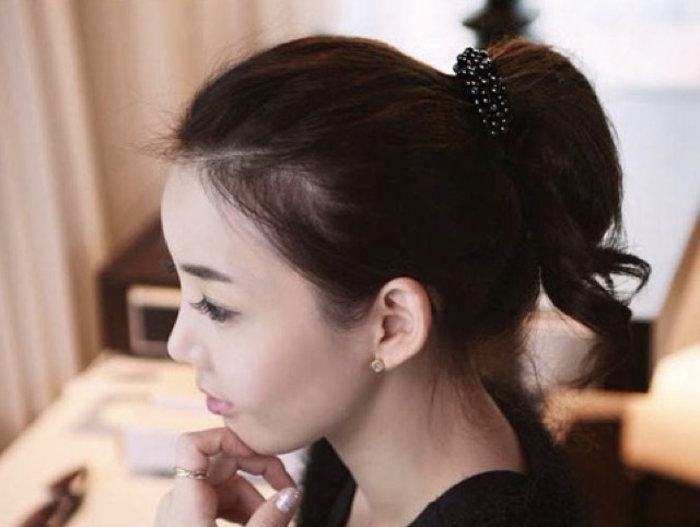 Cột tóc kết chùm Ngọc