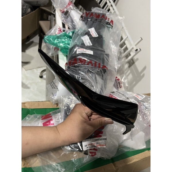 dàn áo nhựa xe mí dười mắt r15v3 r15 chính hãnh