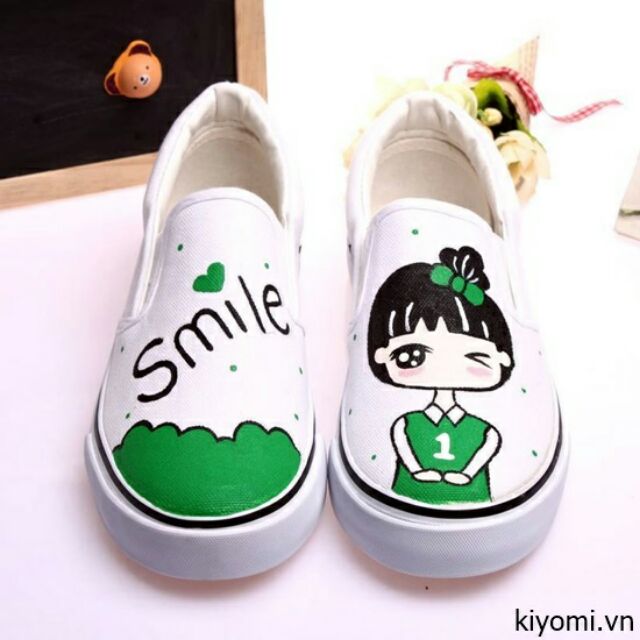 Giày vẽ tay đáng yêu ( các mẫu sắc trắng) | BigBuy360 - bigbuy360.vn