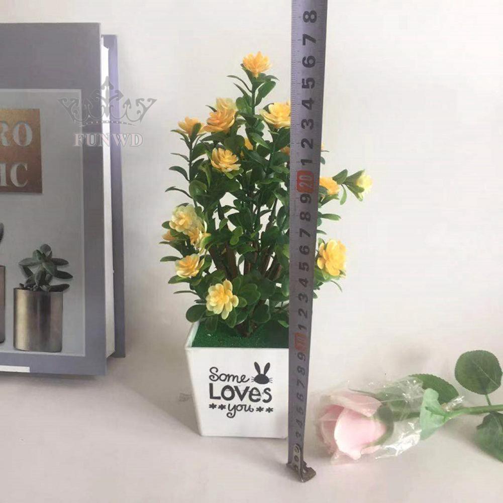 Chậu hoa giả trang trí nhà cửa