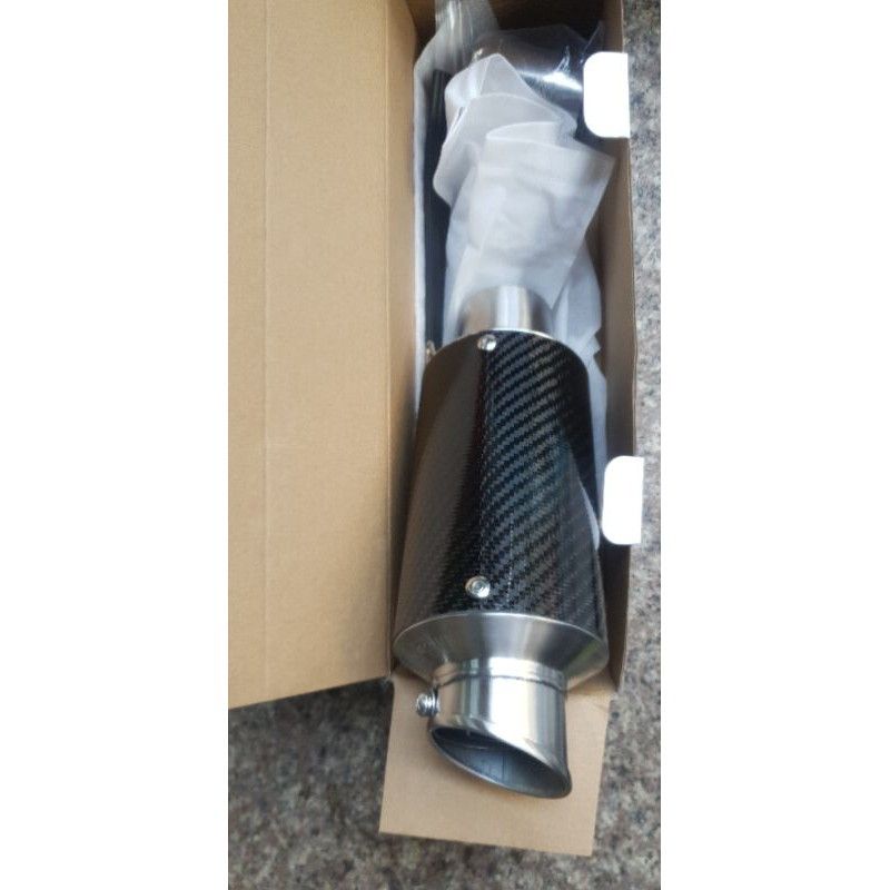 Pô Leovince cacbon ngắn