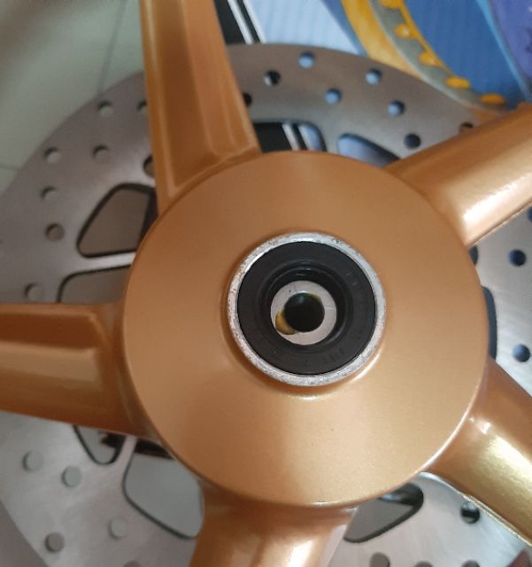 Bánh Mâm EXCITER 150 kèm đĩa trước và bạc đạn gắn như zin trước sau đều bảng 1.6