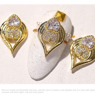 Cham kim loại siêu sáng bóng