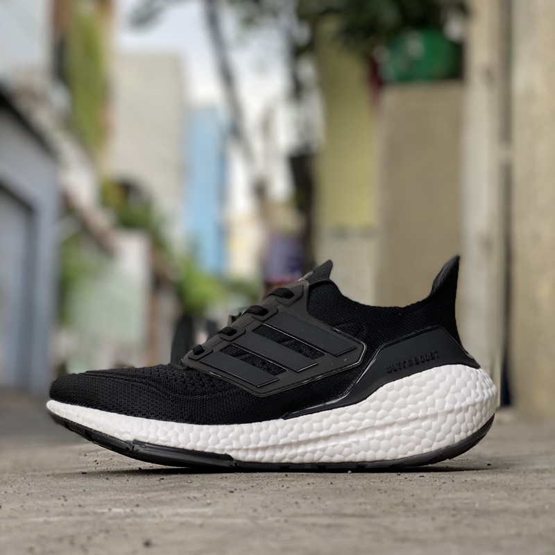 Giày ultraboost 2021 đen đế trắng nam, giầy chạy bộ