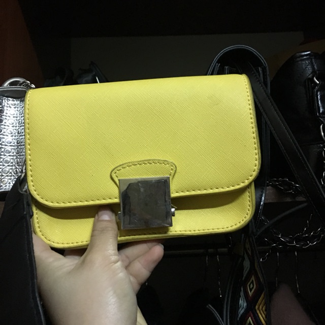 THANH LÍ TÚI ZR VÀNG ĐẸP MS149