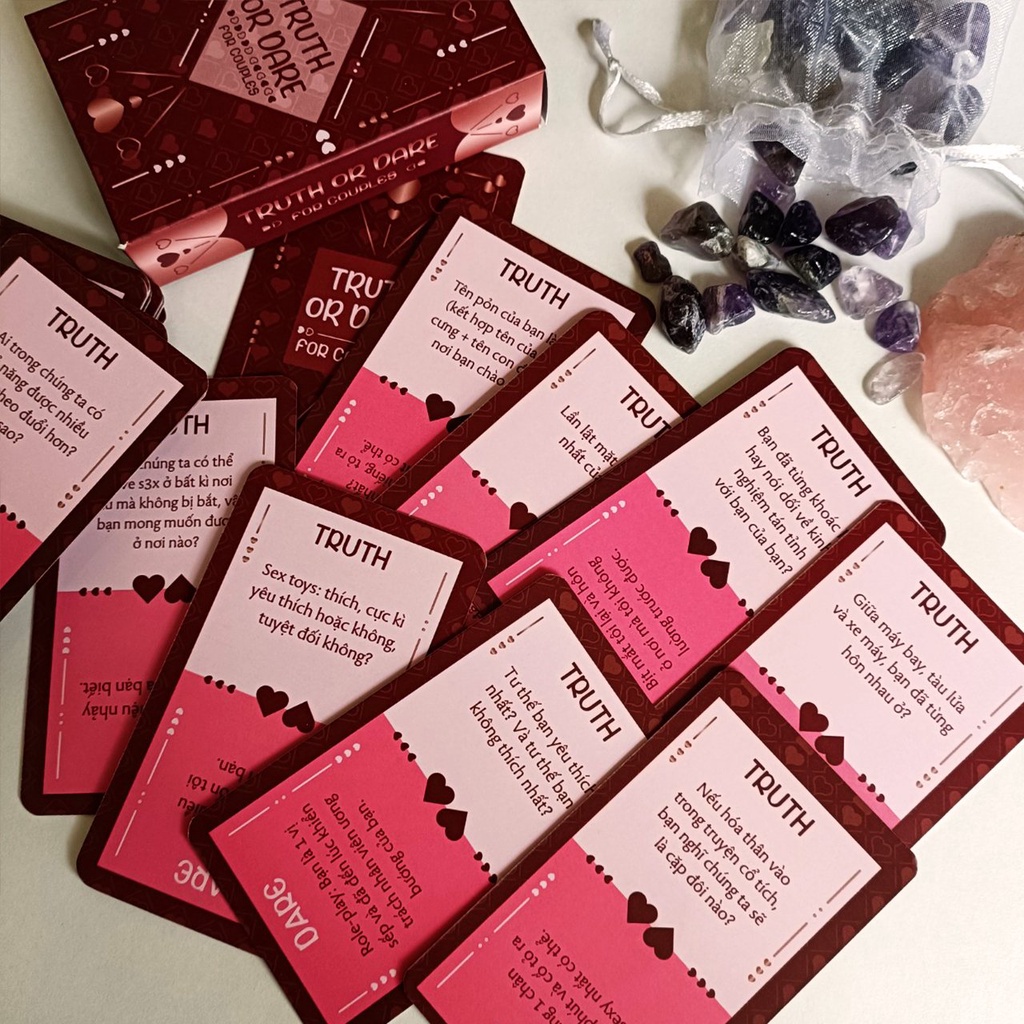 Bộ Truth Or Dare For Couple việt hóa, dành cho cặp đôi. Boardgame từ nhẹ nhàng tới sâu lắng, hiểu thêm về người mình yêu