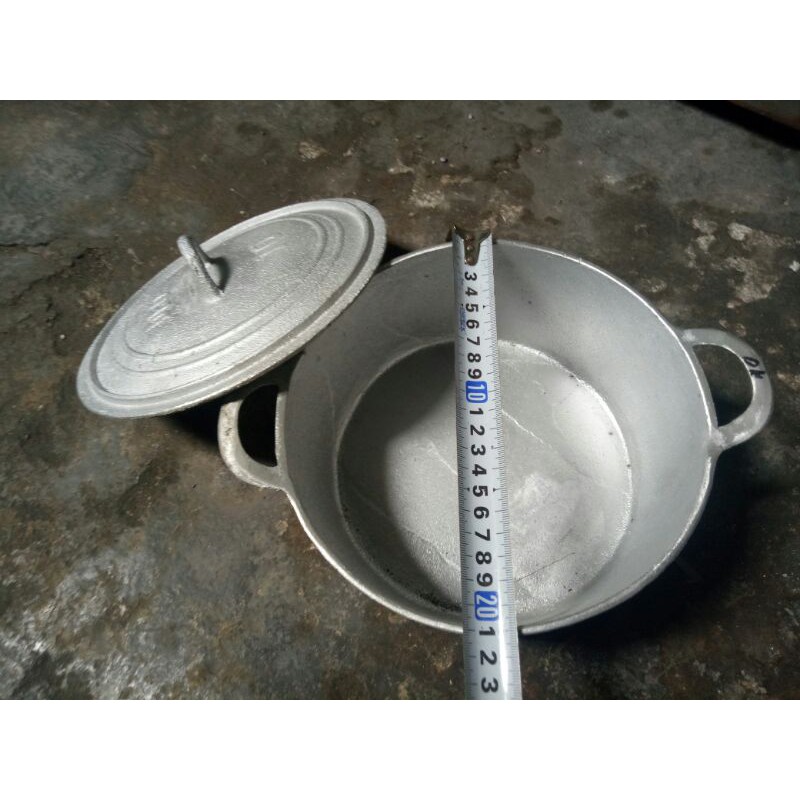 Nồi gang đúc số 21cm