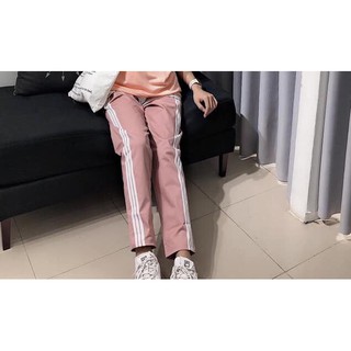 Quần #basicpants màu hồng ngọt ngào 3 sọc trắng