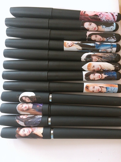 Bút nước black pink và bts giá sỉ