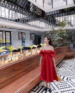 đầm maxi trễ vai ( không kèm hoa )