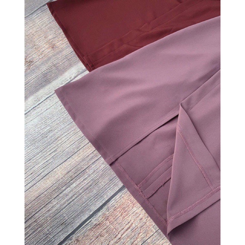 Váy phối dáng xoè - Đầm công sở nữ cổ nơ phối màu Junnie Closet | BigBuy360 - bigbuy360.vn