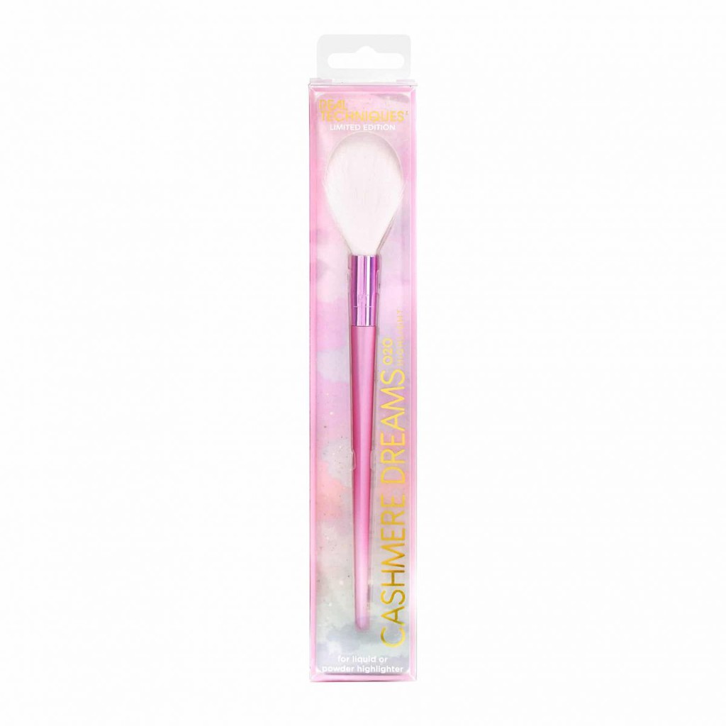 Cọ Real Technniques CASHMERE DREAMS HIGHLIGHT BRUSH
